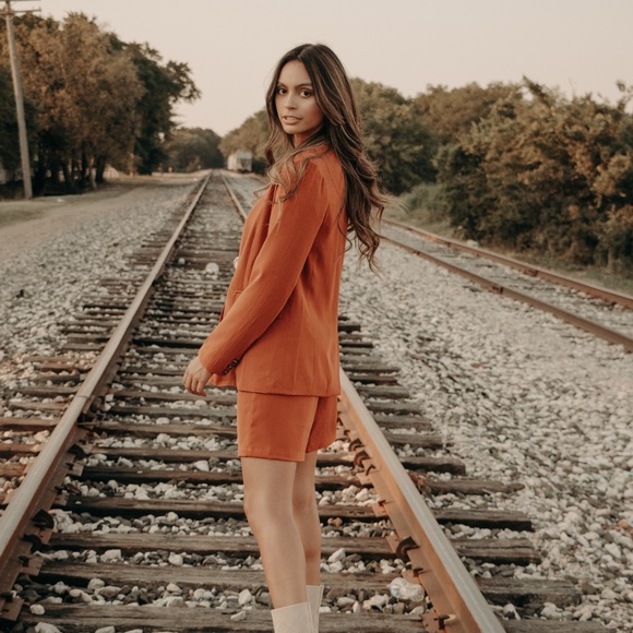 Suit Set (LAST ONE) - Picture 5 of 8